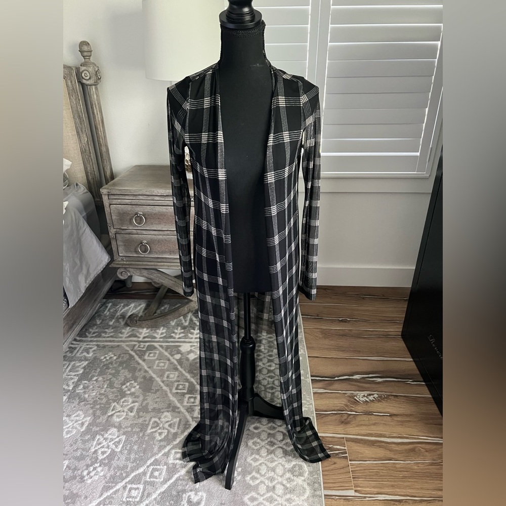 Windsor sheer plaid black duster